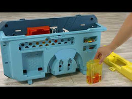 Hot Wheels Track Builder Starter Set mit Auto & Box