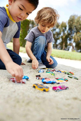 Hot Wheels – 20er Geschenkset, Spielzeugautos für Autorennbahn