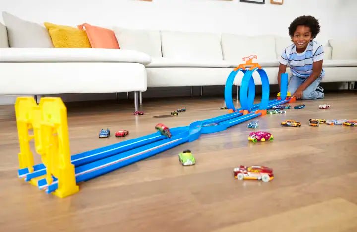 Hot Wheels Drag Race – Doppelschleifen & Überkreuzung
